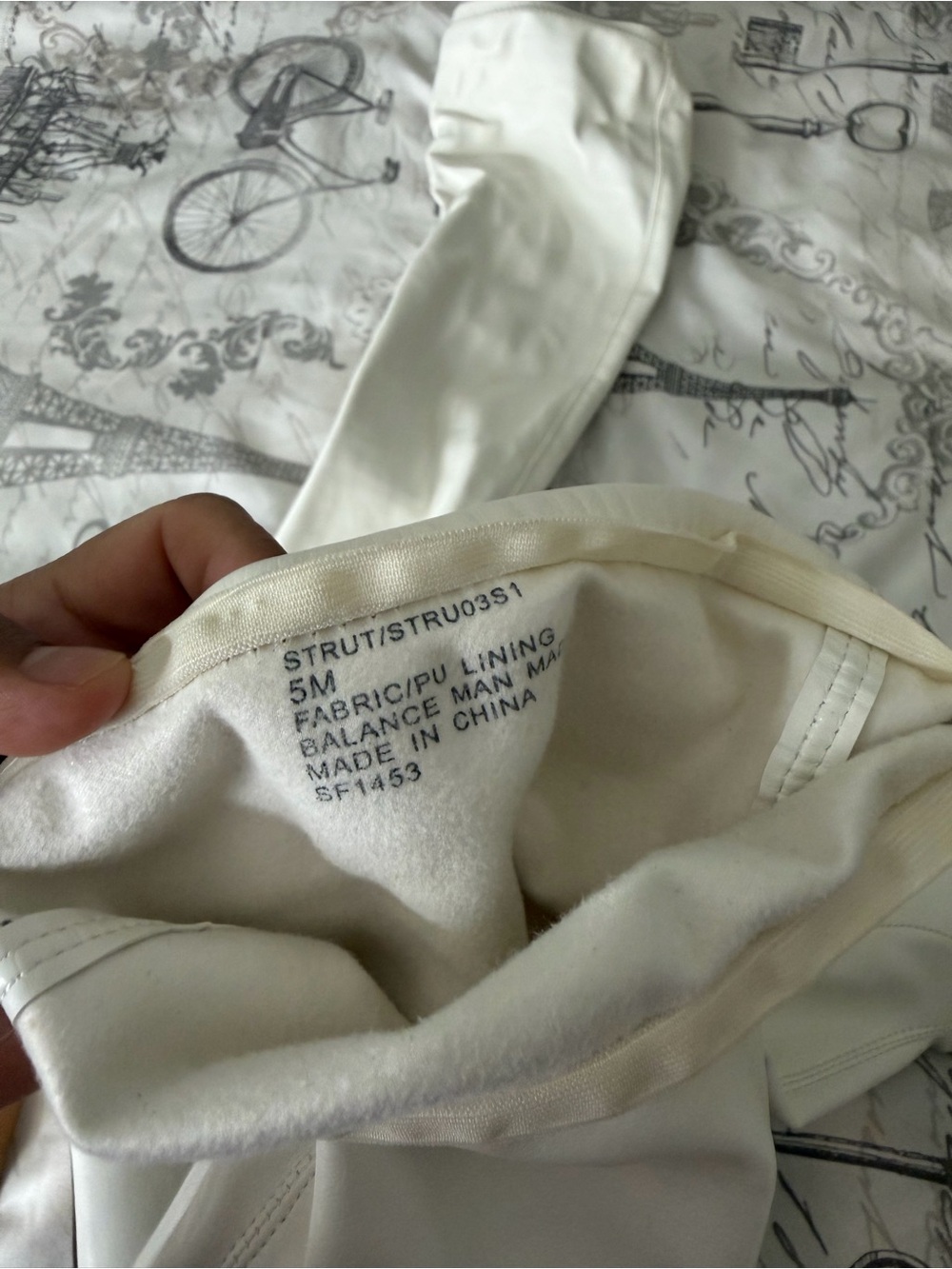 Steve Madden Cream Seamless Bandeau Top